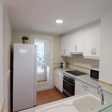 Blue Nova Met & Golf *